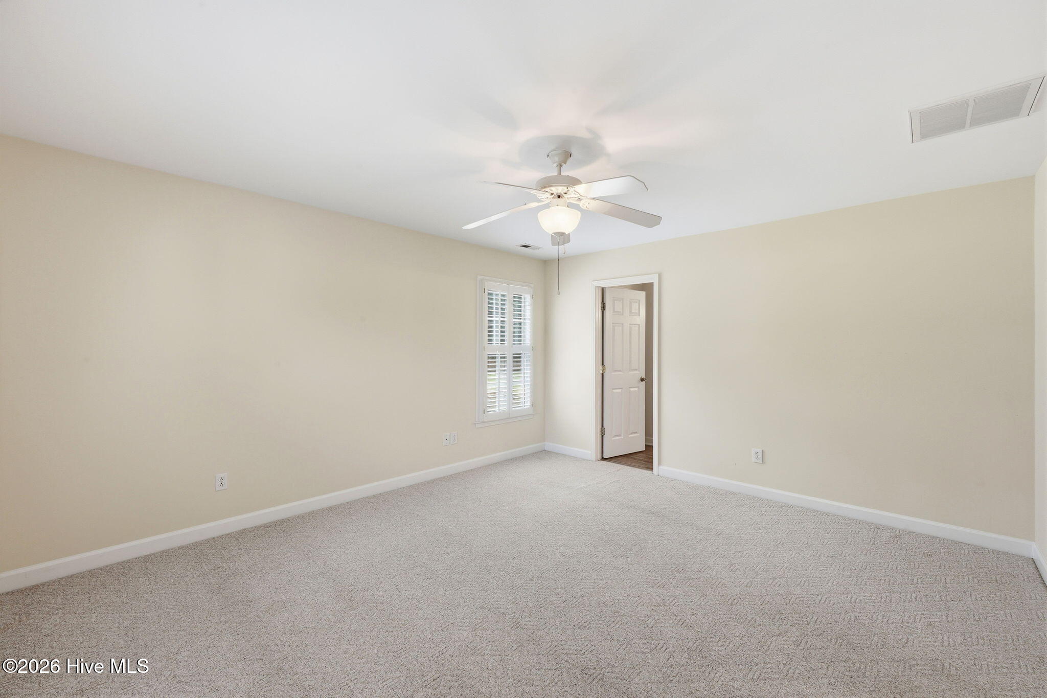 210 East Camp Kiro Road New Bern, NC 28560 - Photo 15 of 53