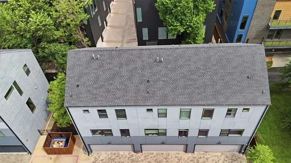 $399,900 | 427 West 10th Street, Unit 803, Dallas, TX 75208