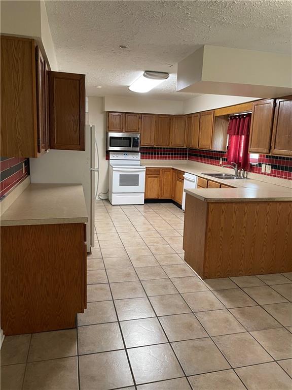 5105 Guion Road Indianapolis, IN 46254 - Photo 2 of 12 Gallery Image 2