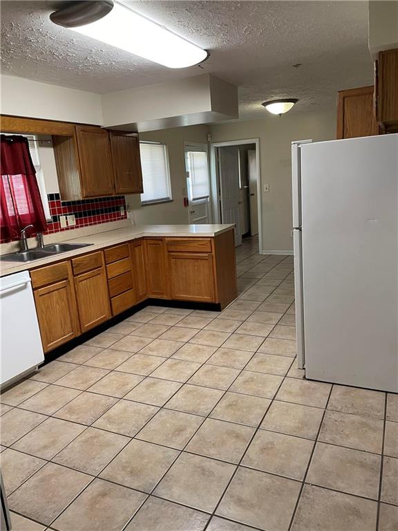 5105 Guion Road Indianapolis, IN 46254 - Photo 3 of 12 Gallery Image 3