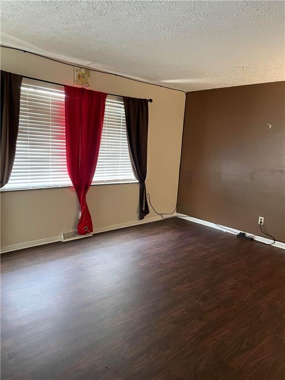 5105 Guion Road Indianapolis, IN 46254 - Photo 5 of 12 Gallery Image 5