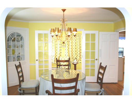 59 Avalon Road Milton, MA 02186 - Photo 4 of 13 Gallery Image 4