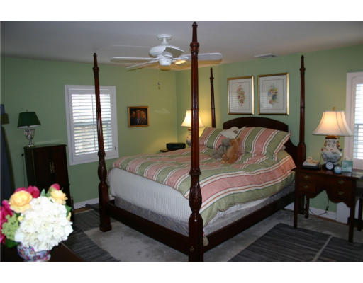59 Avalon Road Milton, MA 02186 - Photo 8 of 13 Gallery Image 8