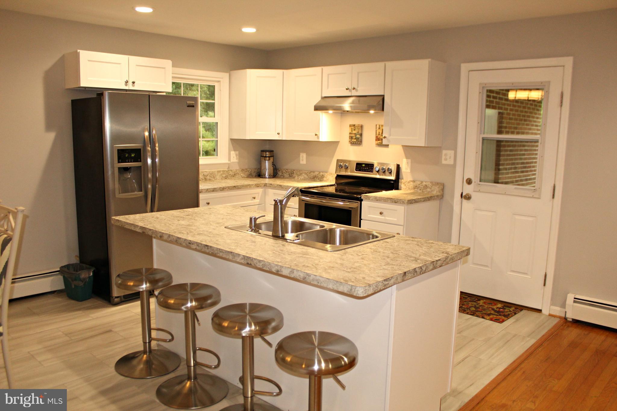 23315 Maypole Road Leonardtown, MD 20650 - Photo 3 of 27 Kitchen