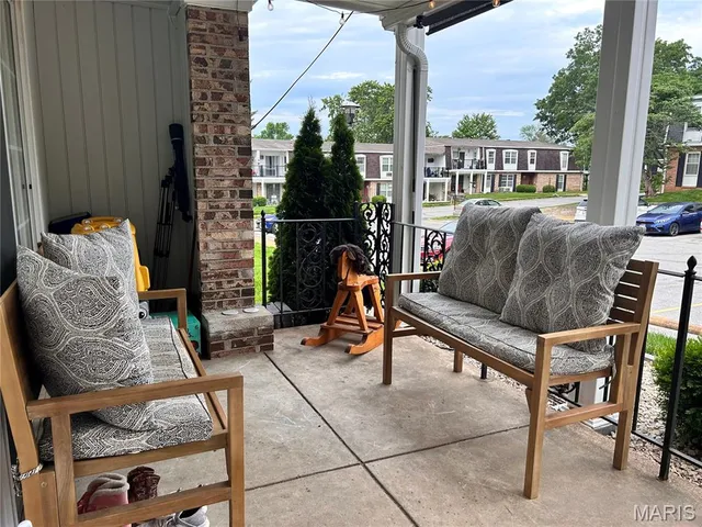 $105,000 | 1677 Herault Place, Unit B, St. Louis, MO 63125