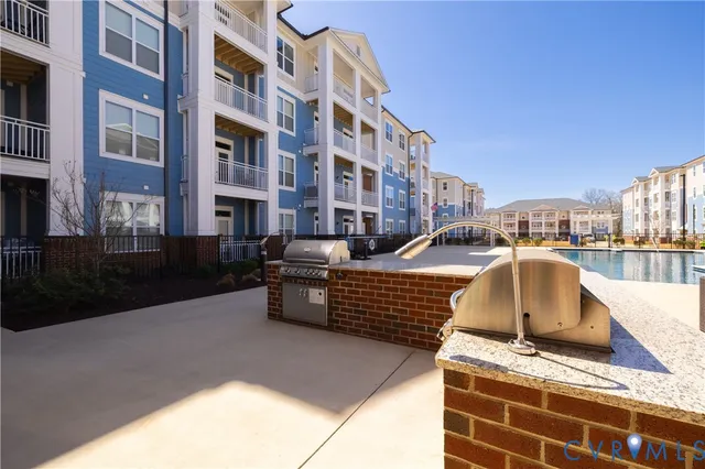 $330,000 | 10526 Stony Blf Drive, Unit 302, Ashland, VA 23005