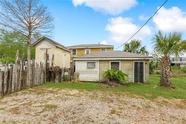 $553,000 | 4518-30 Jean Lafitte Boulevard, Lafitte, LA 70067