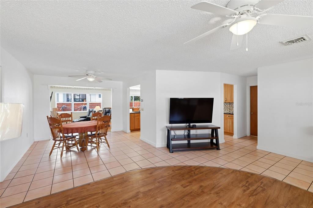 541 Morningside Road Venice, FL 34293 - Photo 19 of 37