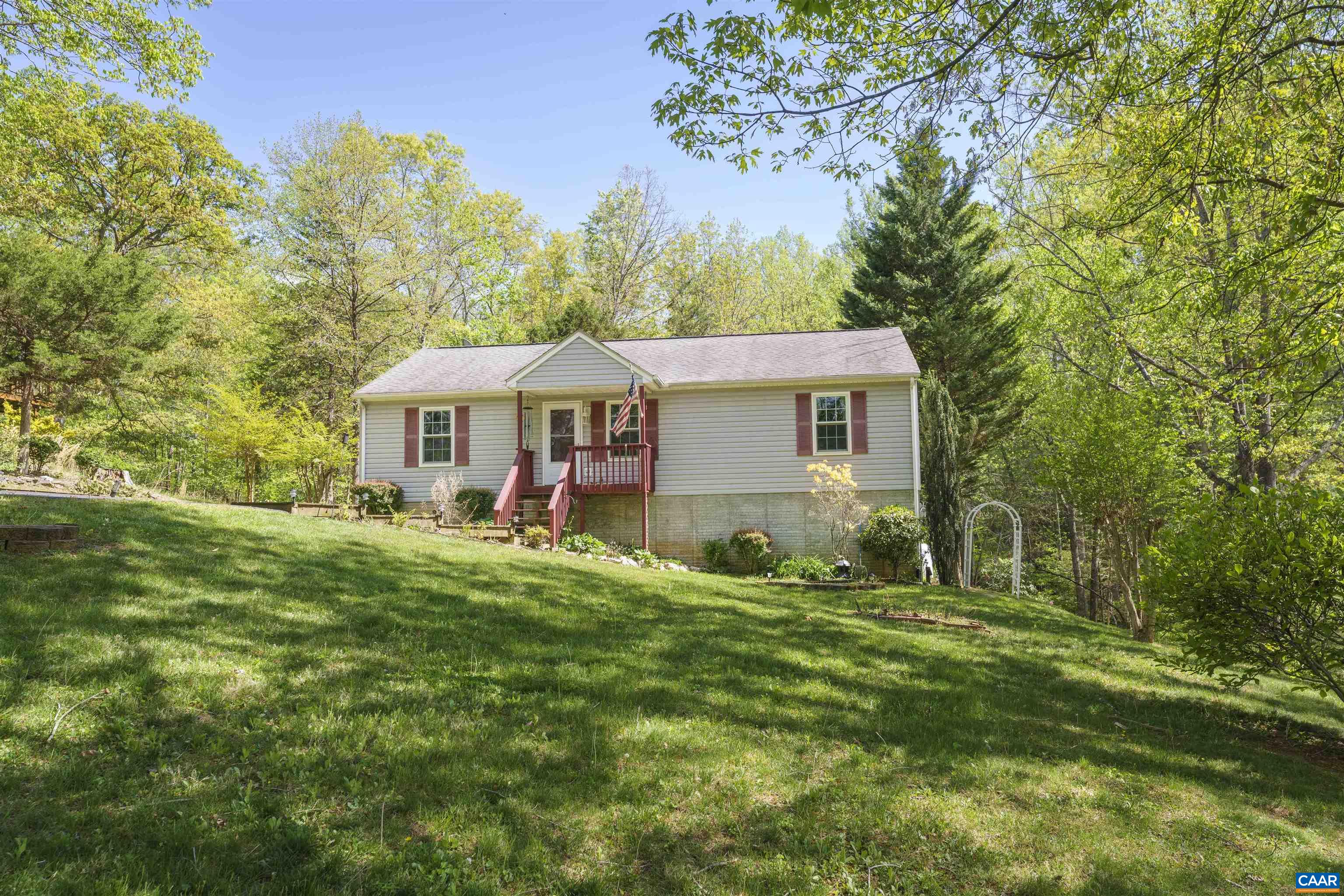 751 Jonquil Road Ruckersville, VA 22968 - Photo 2 of 35