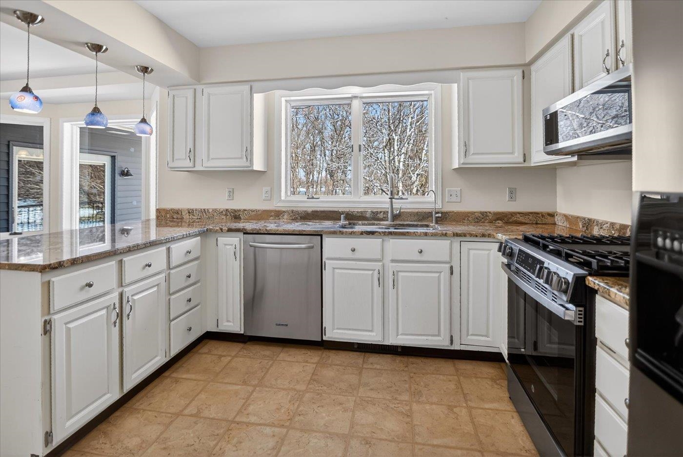 7402 Longmeadow Road Madison, WI 53717 - Photo 23 of 67