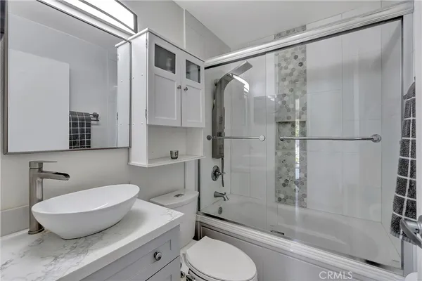 $2,999 | 4612 Via Vista Circle, Unit 5, Huntington Beach, CA 92649