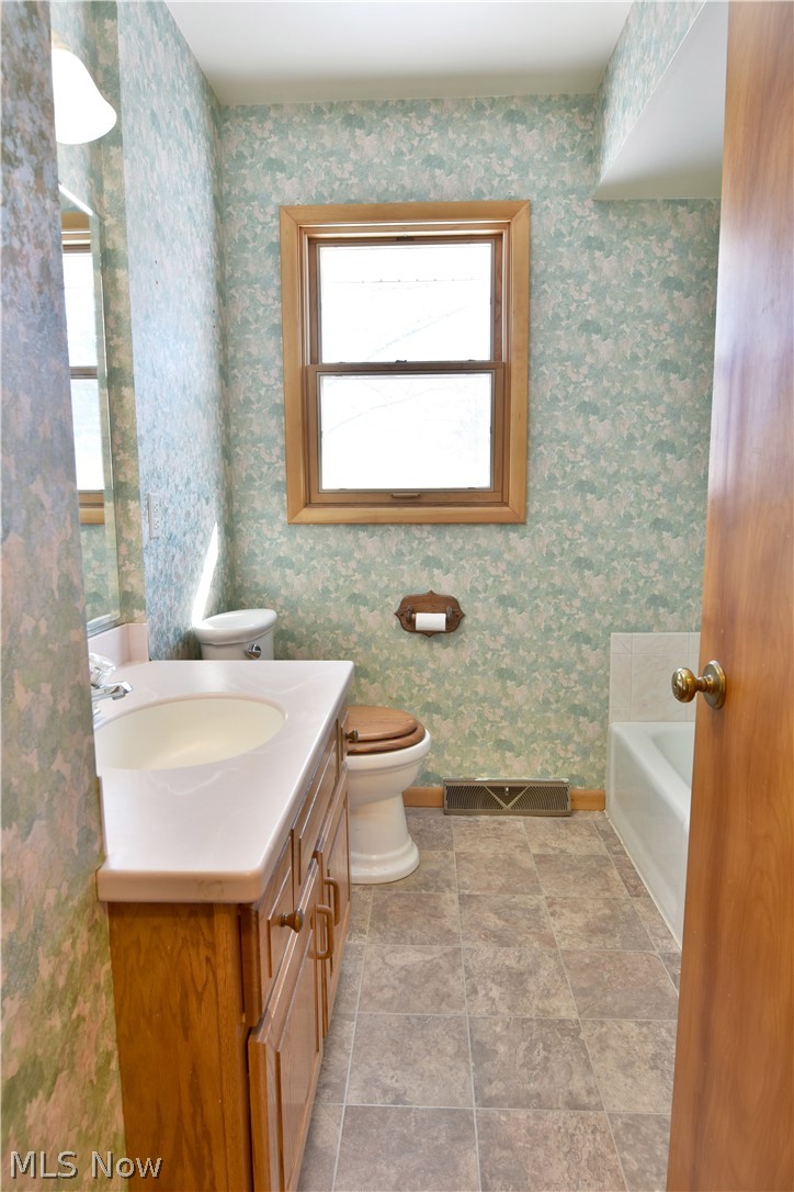 2803 Ridge Road Cortland, OH 44410 - Photo 16 of 35 Gallery Image 16