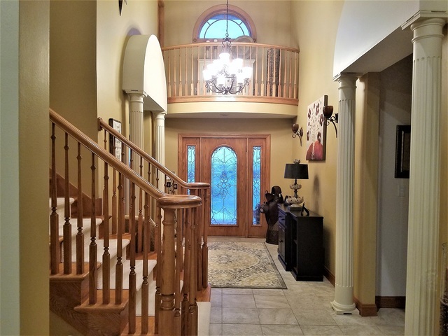 524 Palmyra Road Dixon, IL 61021 - Photo 2 of 36