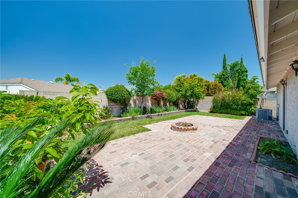 13 Dewey Irvine, CA 92620 - Photo 25 of 38
