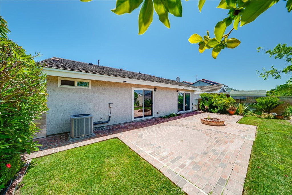 13 Dewey Irvine, CA 92620 - Photo 26 of 38