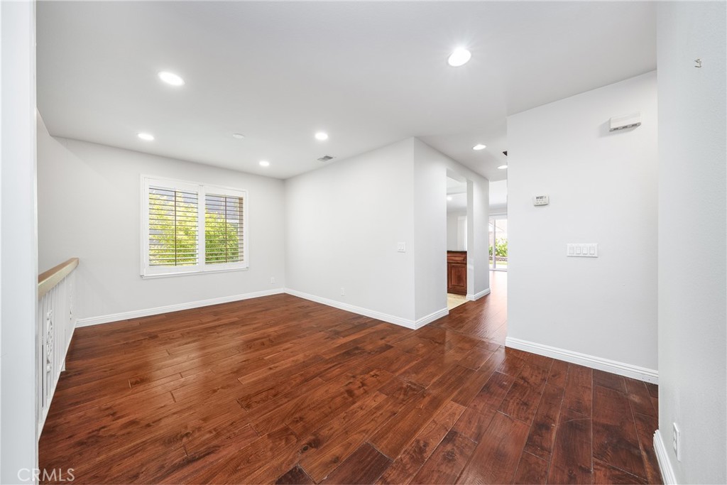 13 Dewey Irvine, CA 92620 - Photo 8 of 38