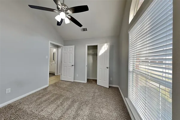 a view of empty room with window