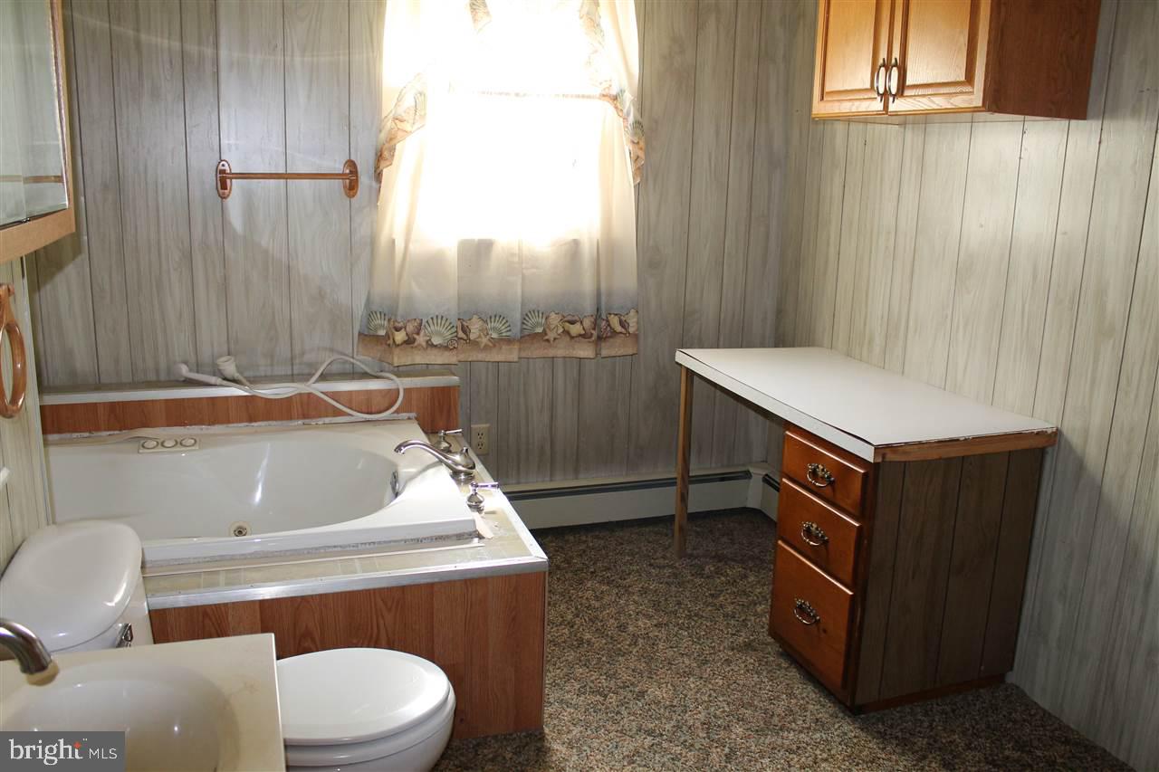 3281 Grandview Road Hanover, PA 17331 - Photo 11 of 21