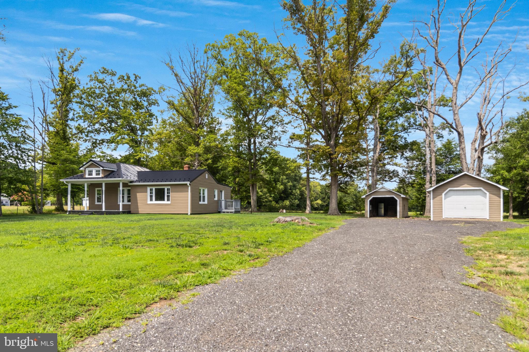 1990 Liverpool Point Road Nanjemoy, MD 20662 - Photo 4 of 25 Gallery Image 4