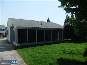 152 Upland Road Havertown, PA 19083 - Photo 11 of 12