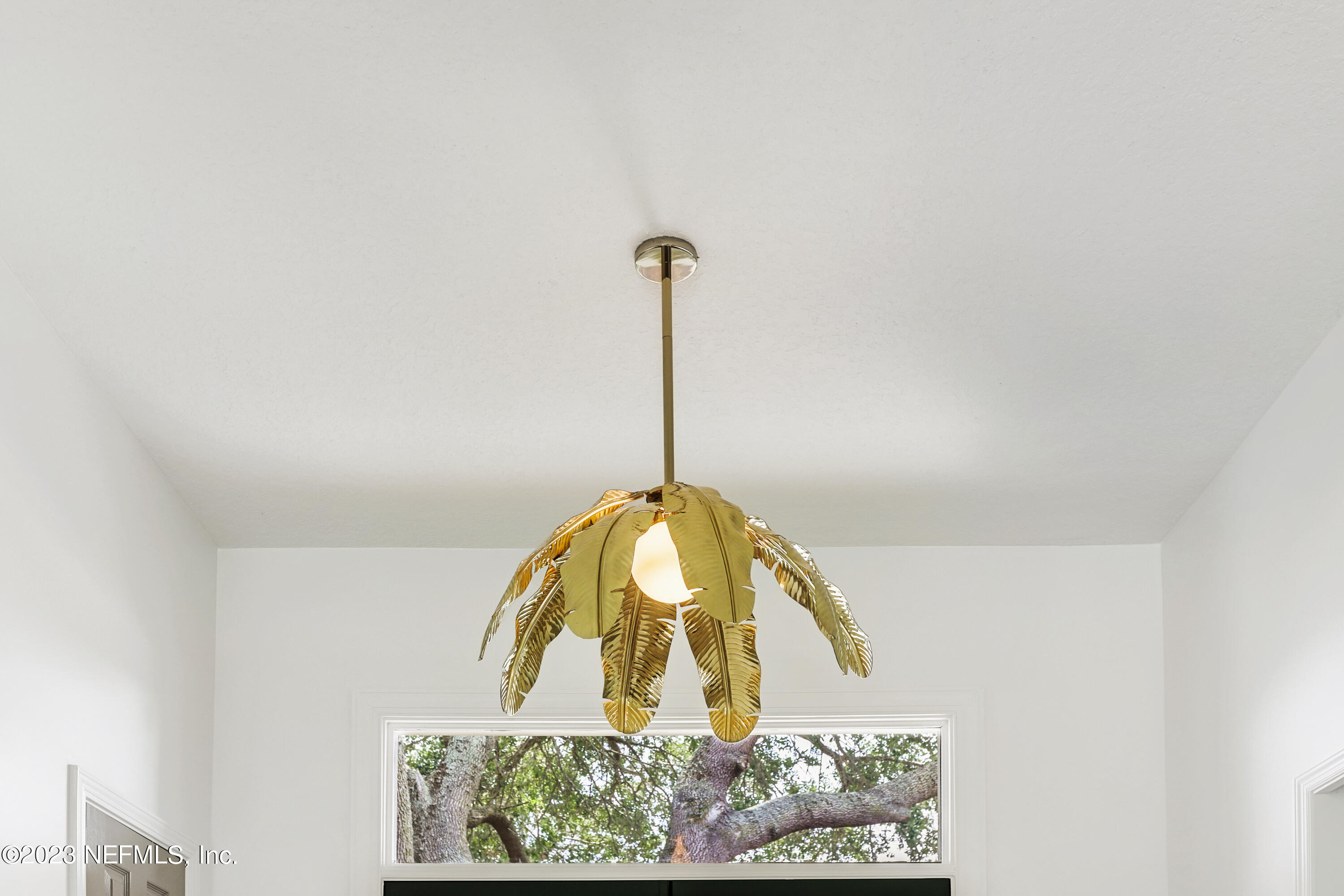 627 Cherry Street Neptune Beach, FL 32266 - Photo 5 of 51 a picture of a floor in a hall