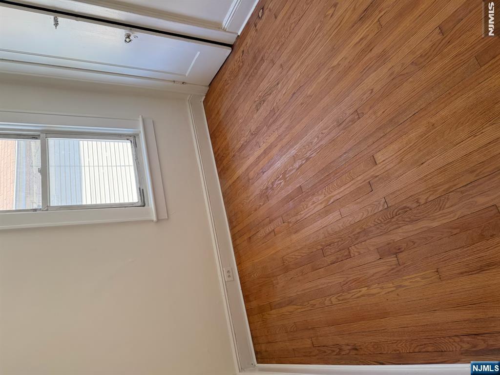 200 Ridgefield Avenue Bogota, NJ 07603 - Photo 3 of 16