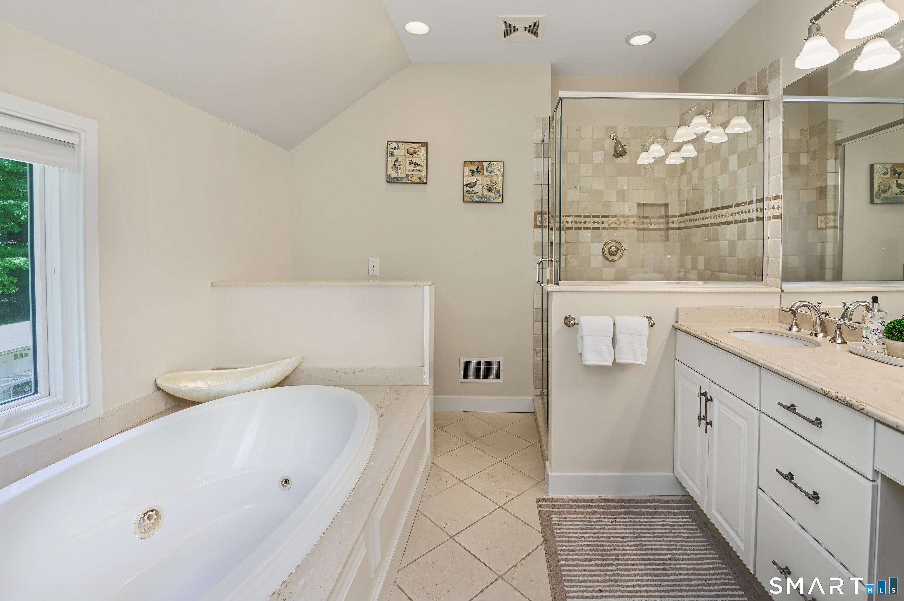 3 High Valley Road Ridgefield, CT 06877 - Photo 23 of 40