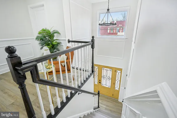 a view of an entryway