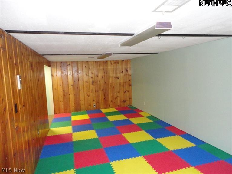 212 State Road Northwest Warren, OH 44483 - Photo 8 of 19 Gallery Image 8