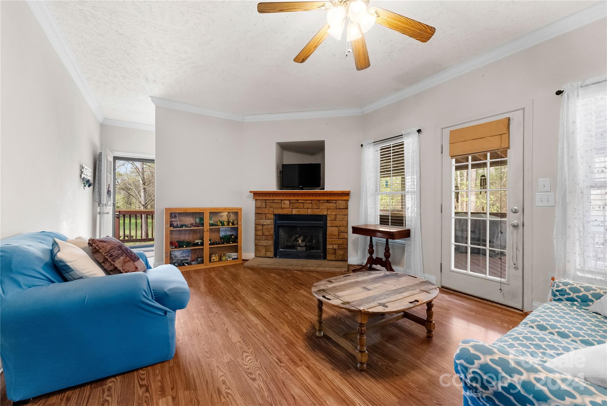 11300 Mooresville Road Davidson, NC 28036 - Photo 6 of 19 Gallery Image 6