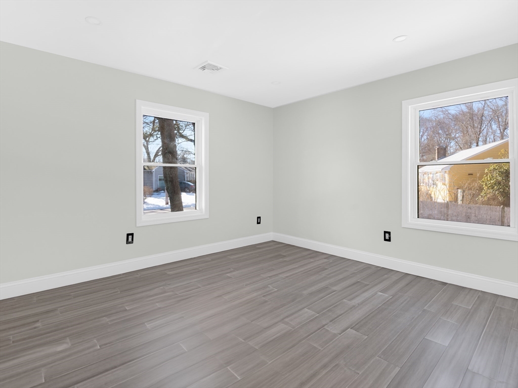 41 Flora Road Attleboro, MA 02703 - Photo 22 of 33 Gallery Image 22