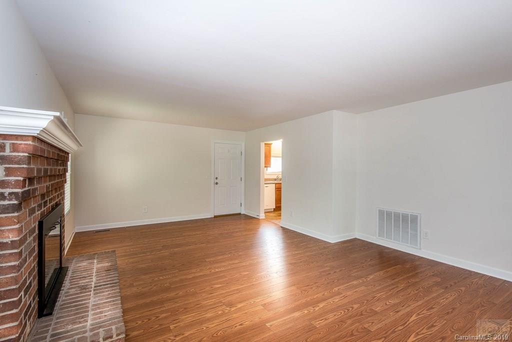 1809 Wesley Road Morganton, NC 28655 - Photo 3 of 34 Gallery Image 3