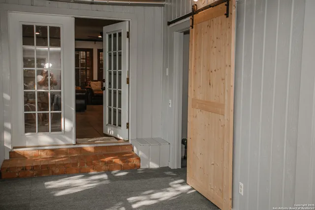 a view of entrance door of the house