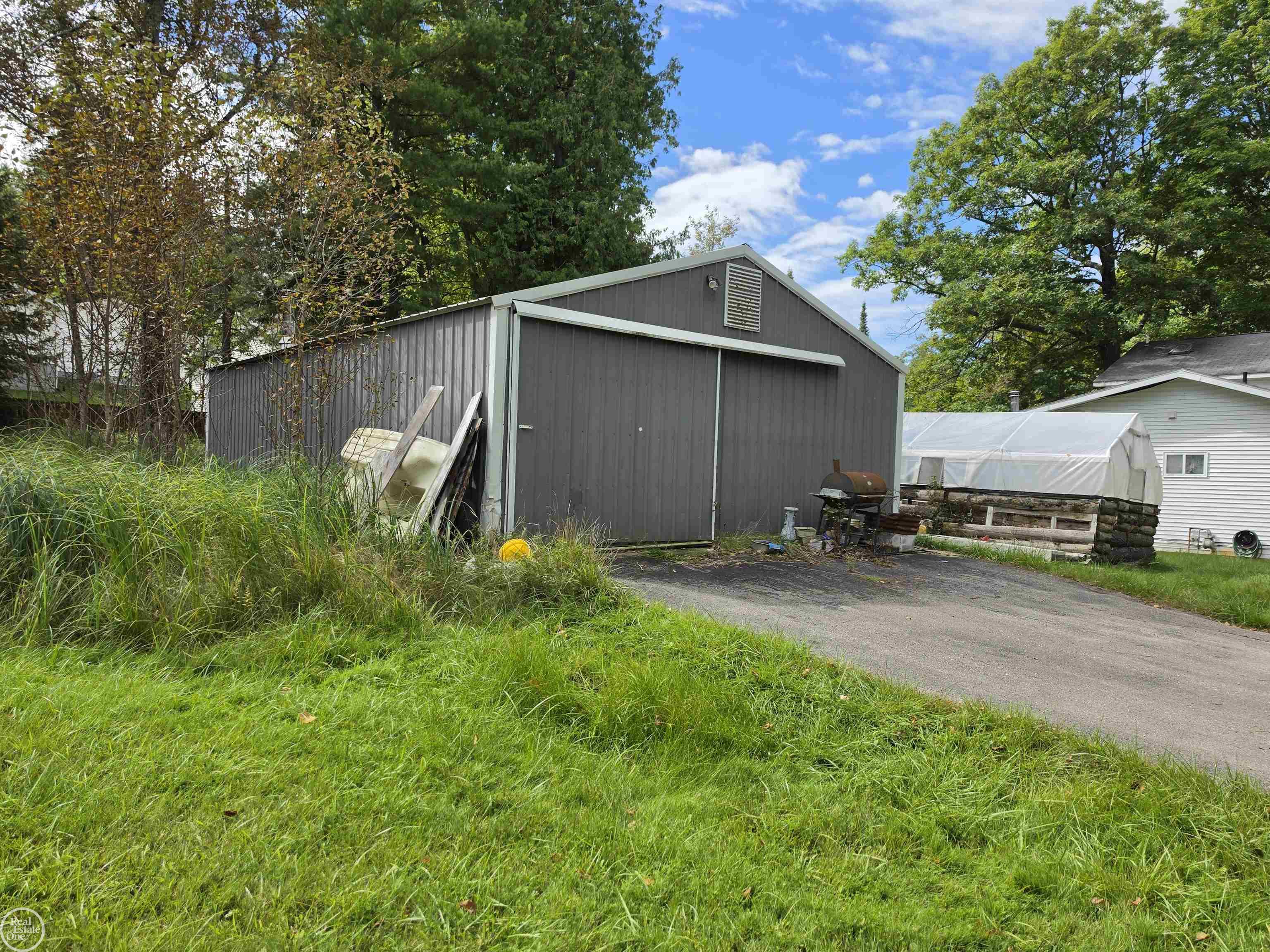 265 Old Trail Road Spruce, MI 48762 - Photo 36 of 49 50222967-86853363-4b35-415d-acbf-49d2f021df9d.JPG
