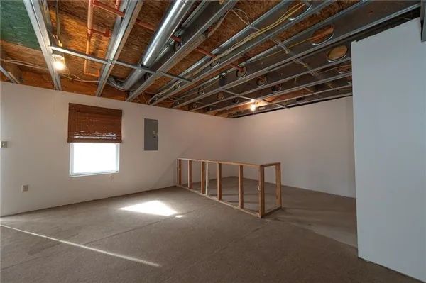 a view of walk in closet