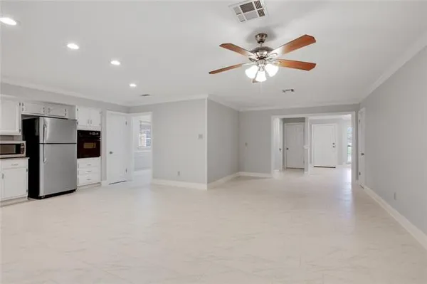 $2,700 | 3345 Cannes Place, Kenner, LA 70065