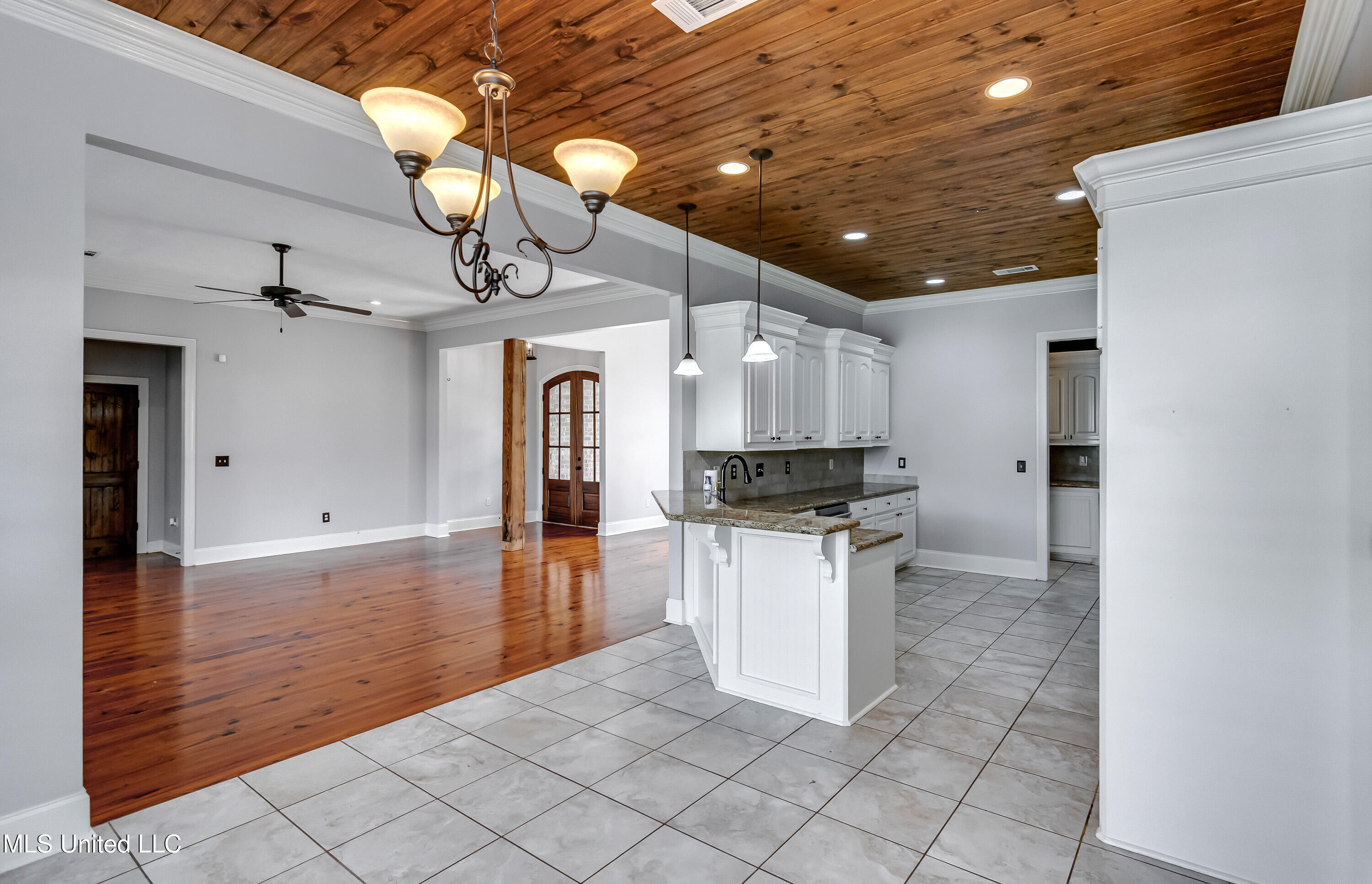 147 Grayhawk Drive Madison, MS 39110 - Photo 22 of 63 147 Grayhawk Dr-35