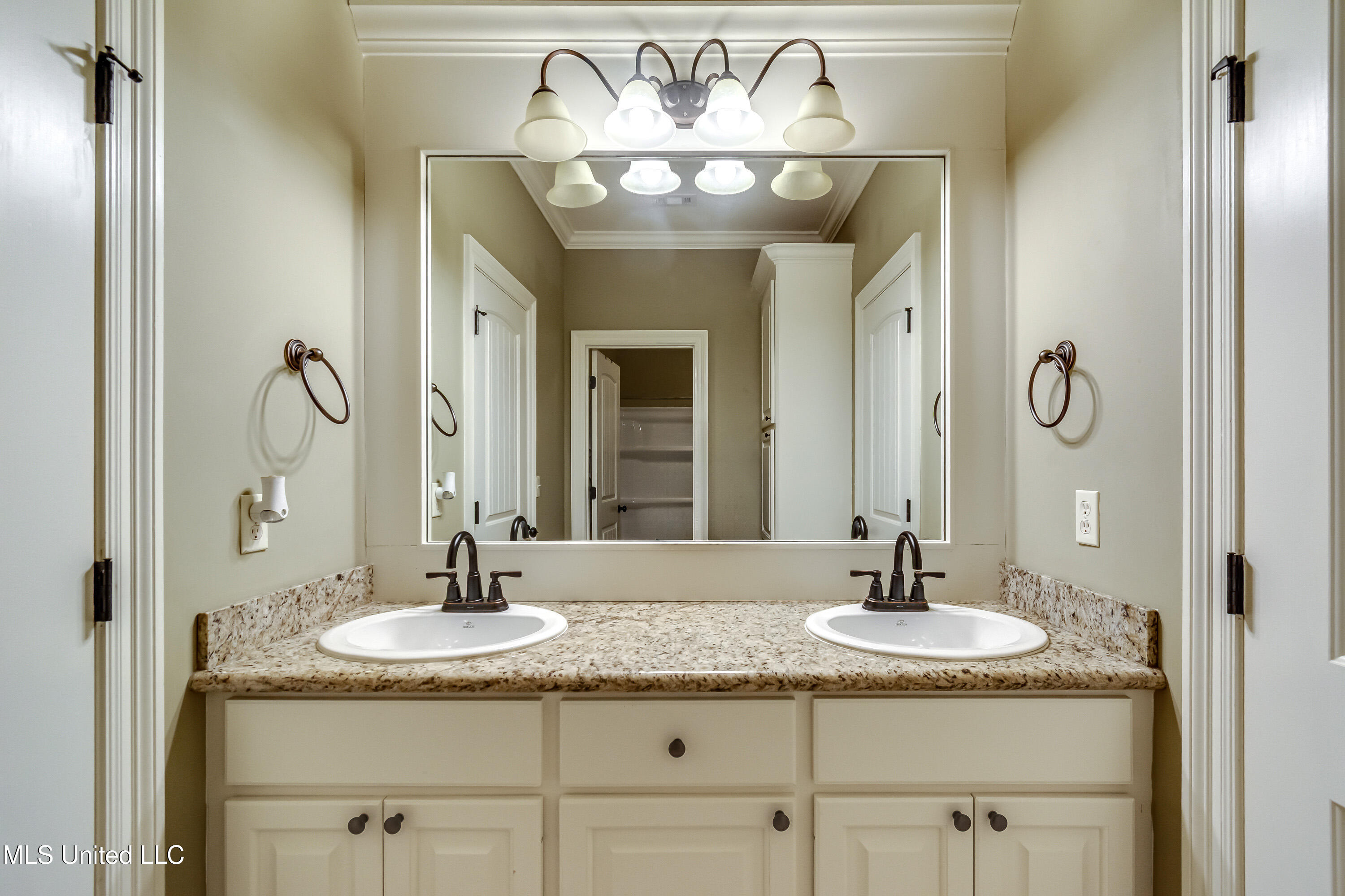 147 Grayhawk Drive Madison, MS 39110 - Photo 36 of 63 147 Grayhawk Dr-49