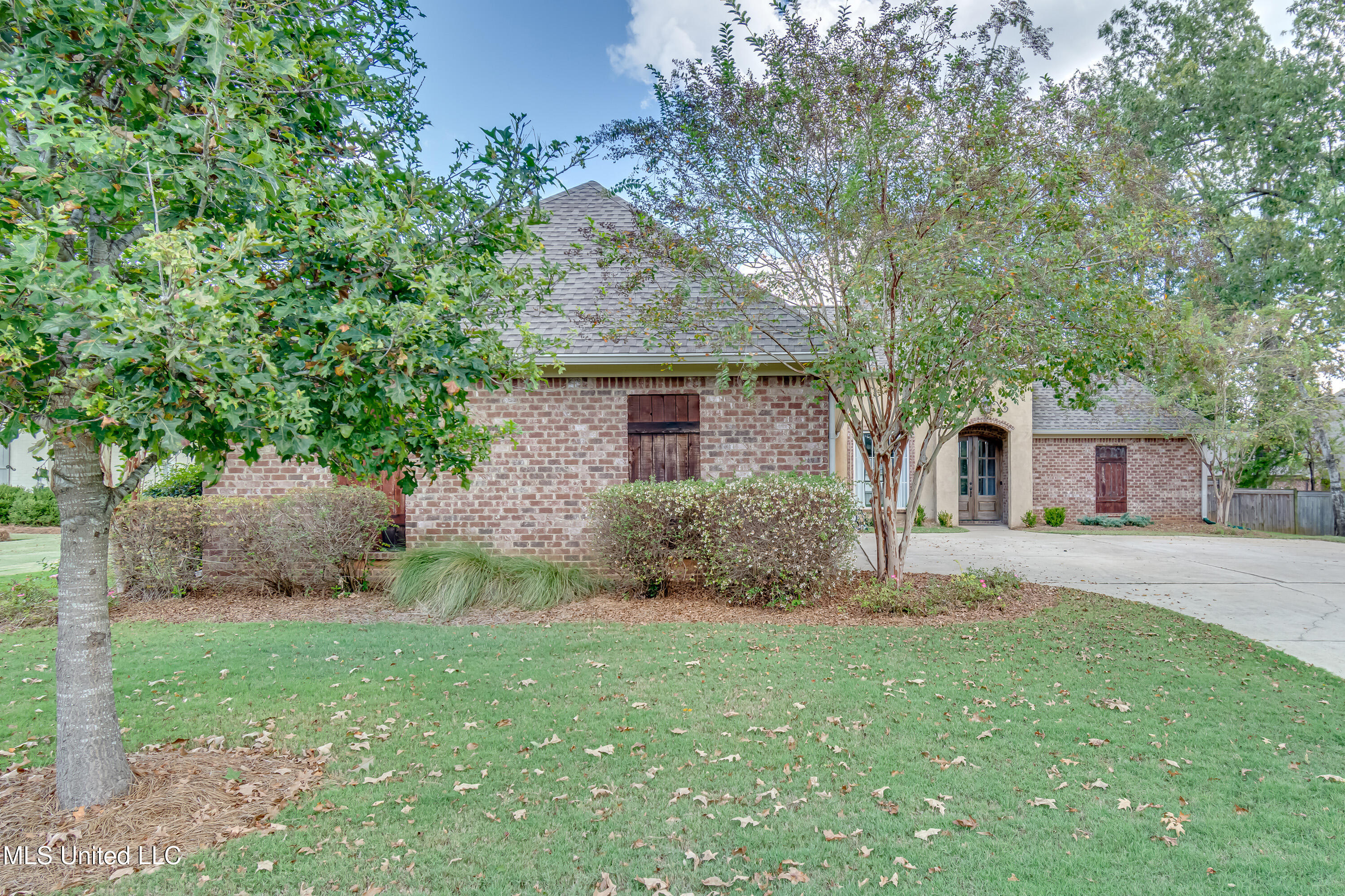 147 Grayhawk Drive Madison, MS 39110 - Photo 7 of 63 147 Grayhawk Dr-6