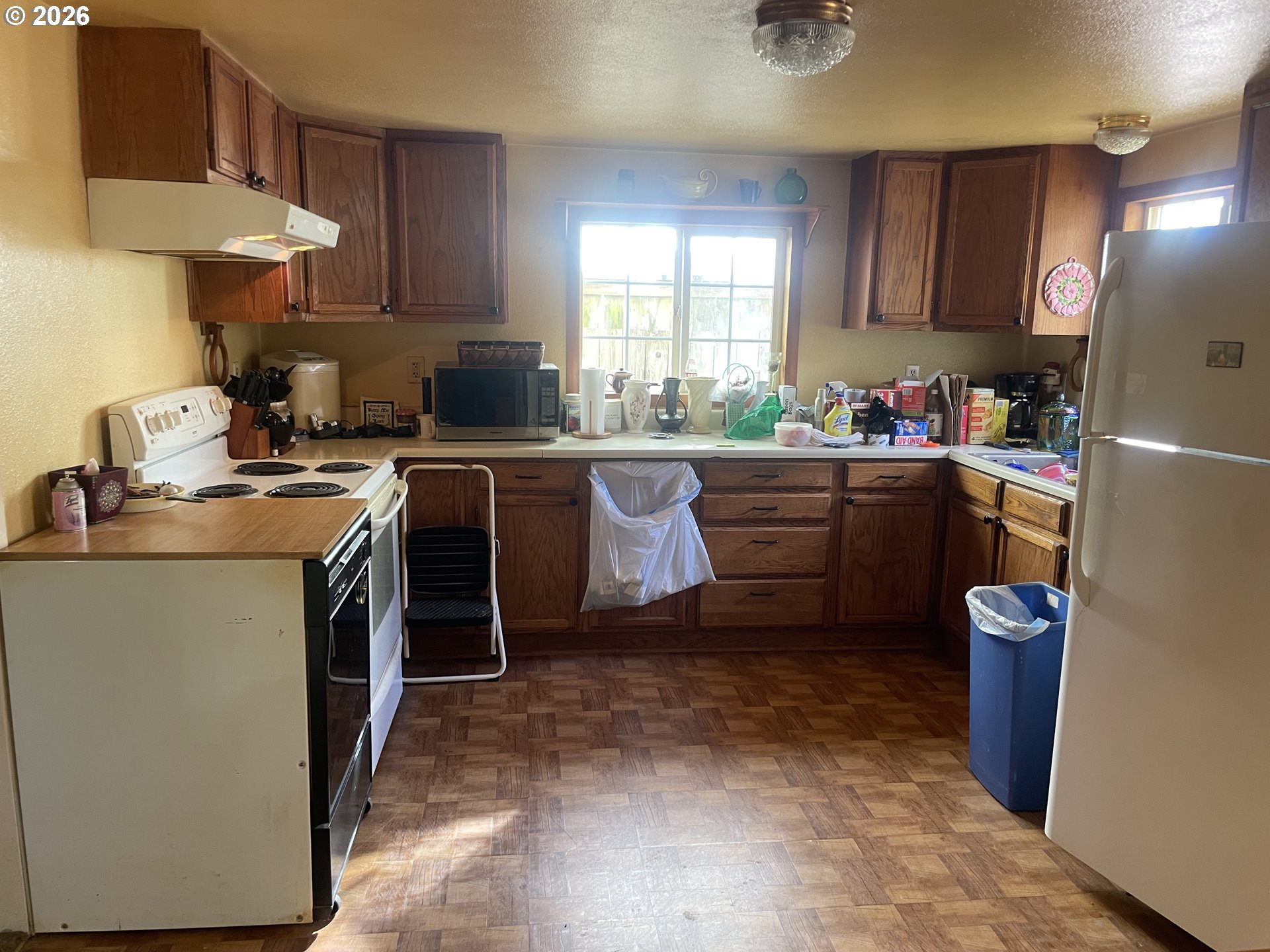 1610 36th Street Florence, OR 97439 - Photo 8 of 22