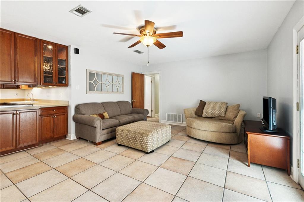 661 Fielding Avenue Terrytown, LA 70056 - Photo 5 of 30