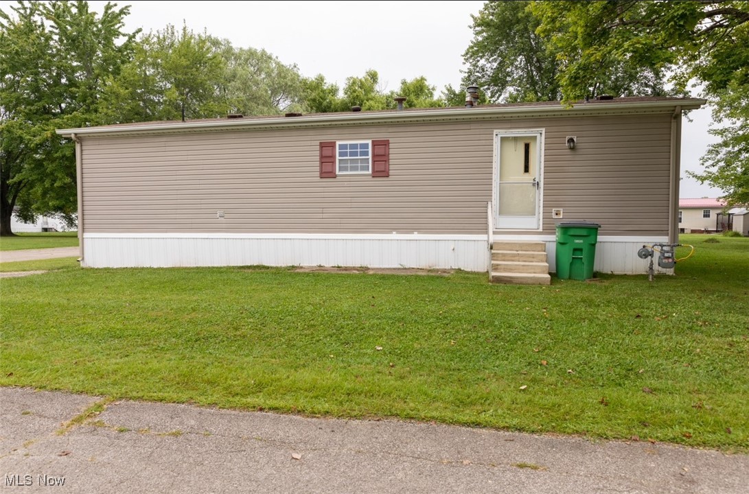 3583 Austin Road, Unit 23 Geneva, OH 44041 - Photo 1 of 18
