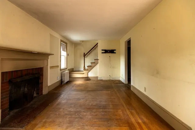 $349,900 | 46 Roslyn Avenue, Cranston, RI 02910