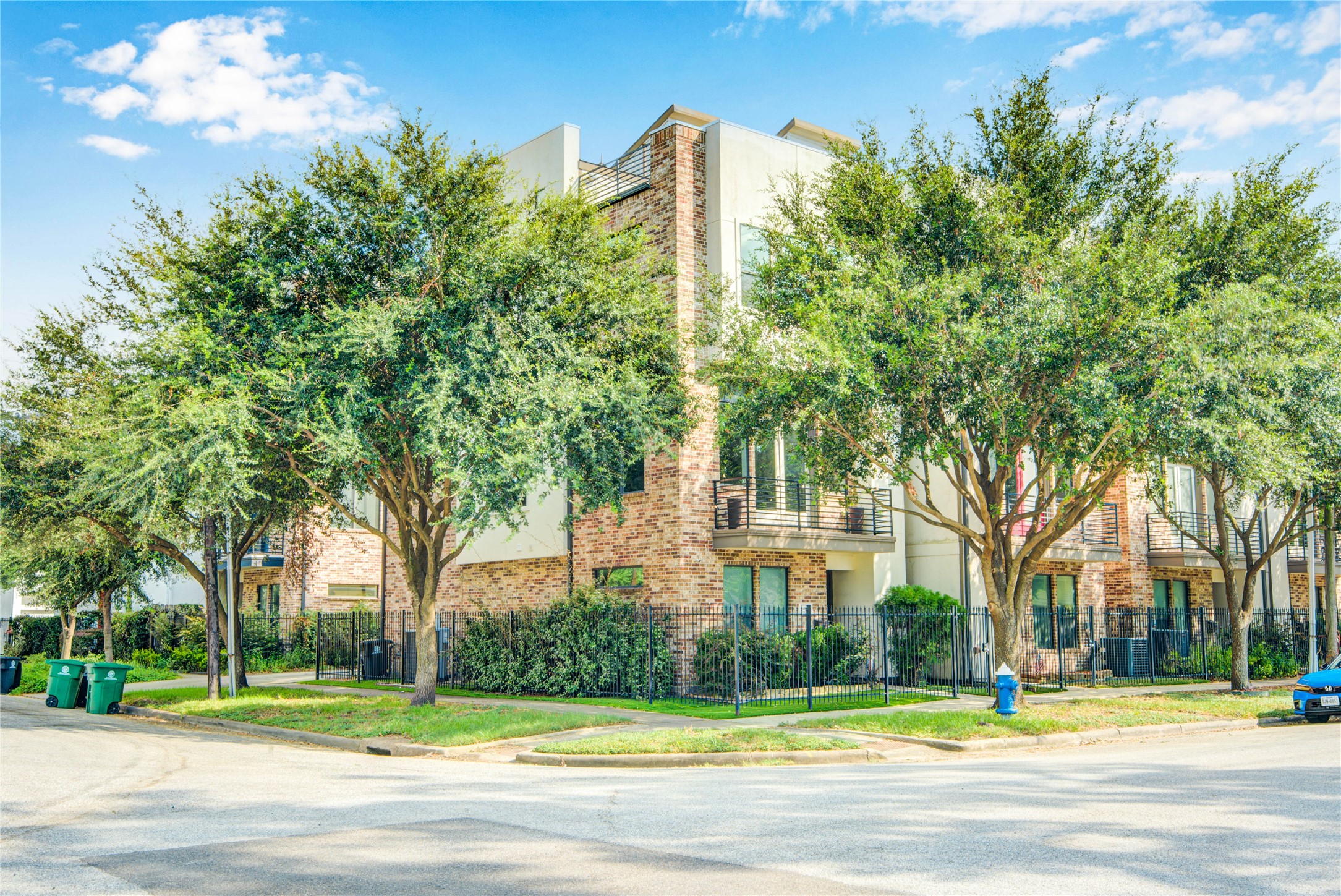 1401 Nagle Street Houston, TX 77003 - Photo 30 of 31 a view of a city view