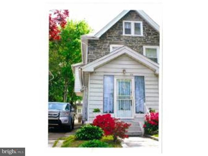 917 Wynnewood Road Philadelphia, PA 19151 - Photo 1 of 16 Front Yard