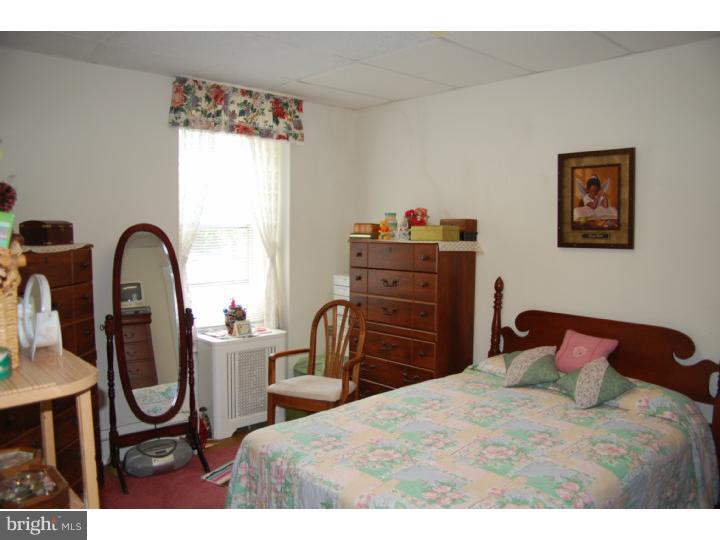 917 Wynnewood Road Philadelphia, PA 19151 - Photo 11 of 16 Bedroom 3