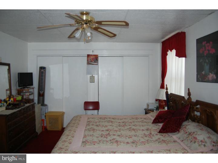 917 Wynnewood Road Philadelphia, PA 19151 - Photo 8 of 16 Bedroom - Main