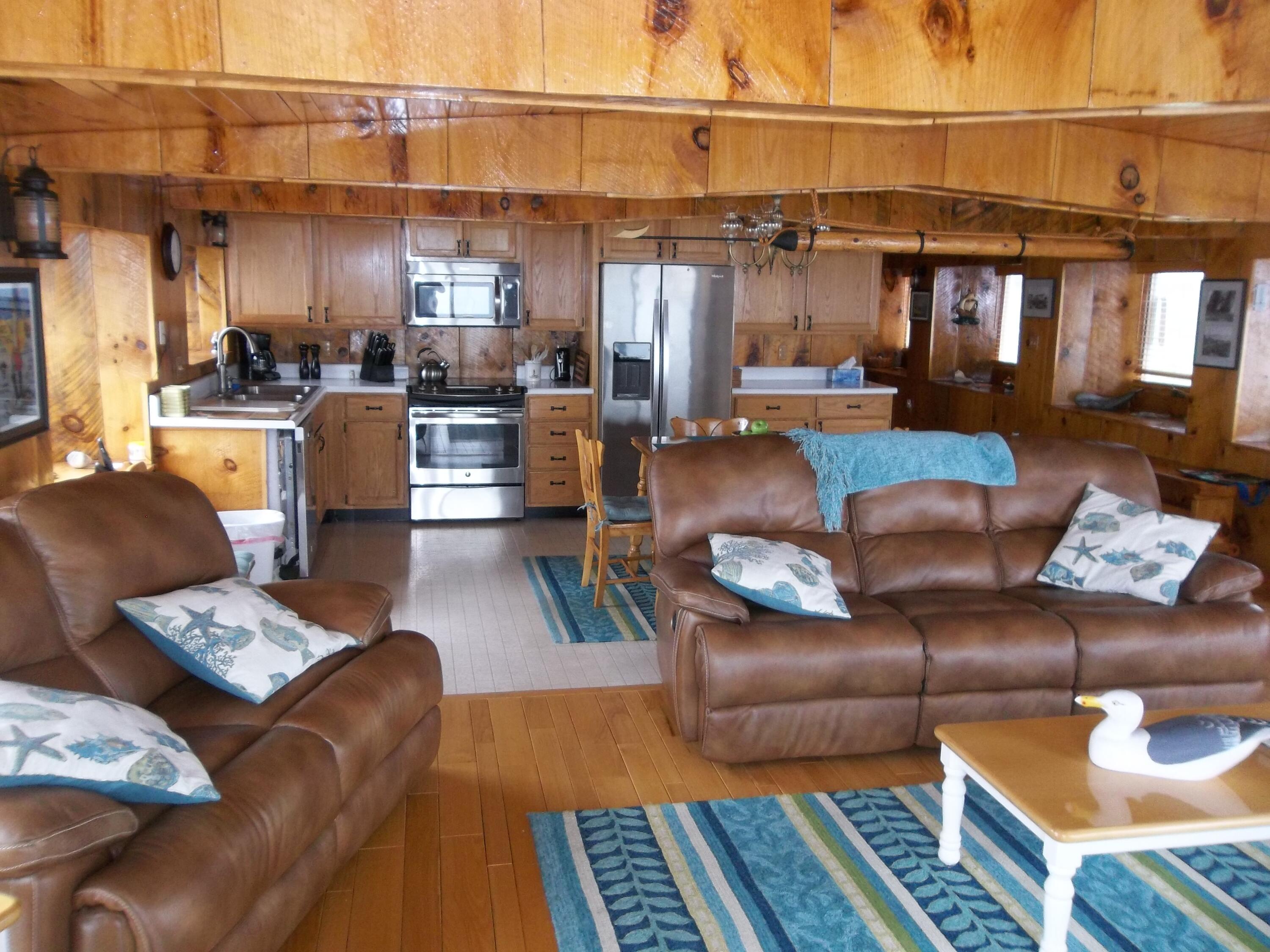 2 Clark Street Eastport, ME 04631 - Photo 13 of 48 100_0896