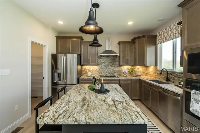 $319,900 | 0 Blossom (majestic) Moscow Mills, Moscow Mills, MO 63362