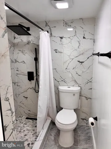 $2,199 | 1504 Lincoln Way, Unit 116, McLean, VA 22102